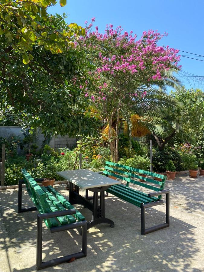 Villa Jakos Paradise Batumi Luaran gambar