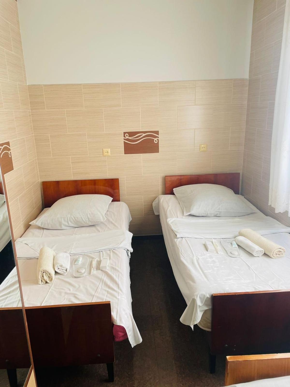Villa Jakos Paradise Batumi Luaran gambar