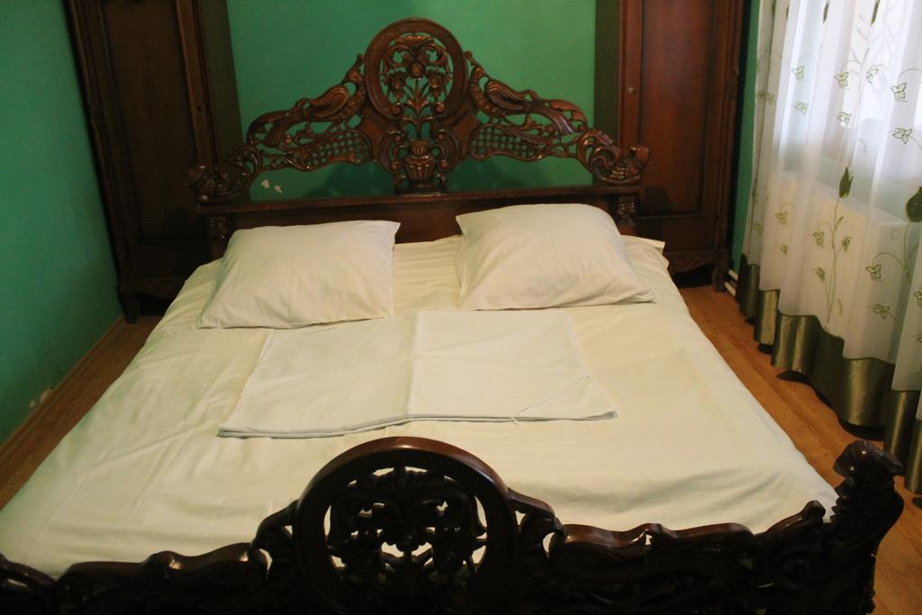 Villa Jakos Paradise Batumi Luaran gambar