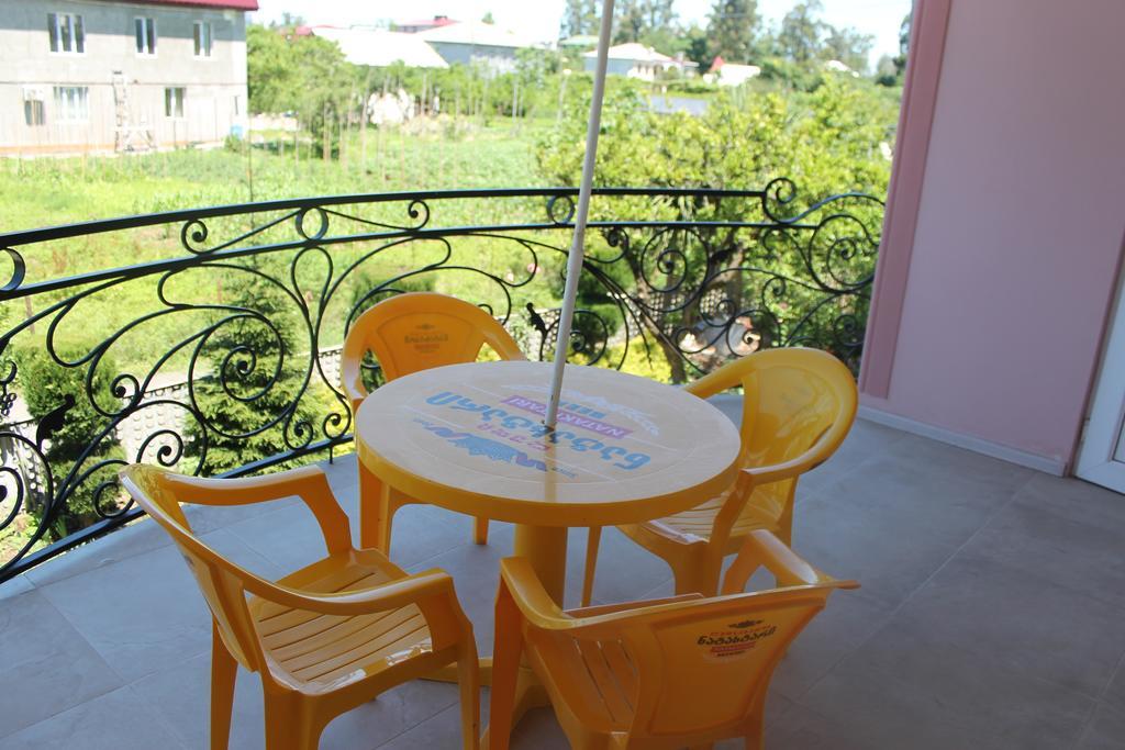 Villa Jakos Paradise Batumi Luaran gambar