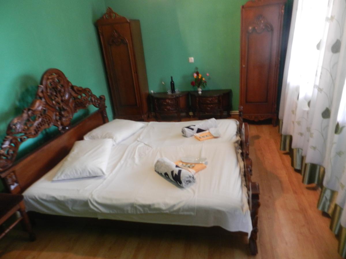 Villa Jakos Paradise Batumi Luaran gambar